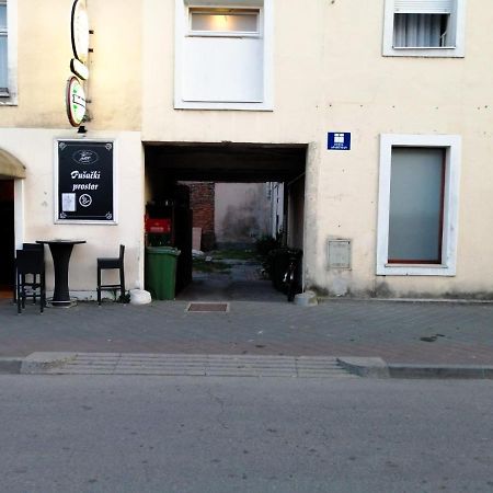 Evita Studio Apartment Karlovac Dış mekan fotoğraf