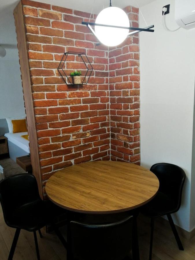 Evita Studio Apartment Karlovac Dış mekan fotoğraf